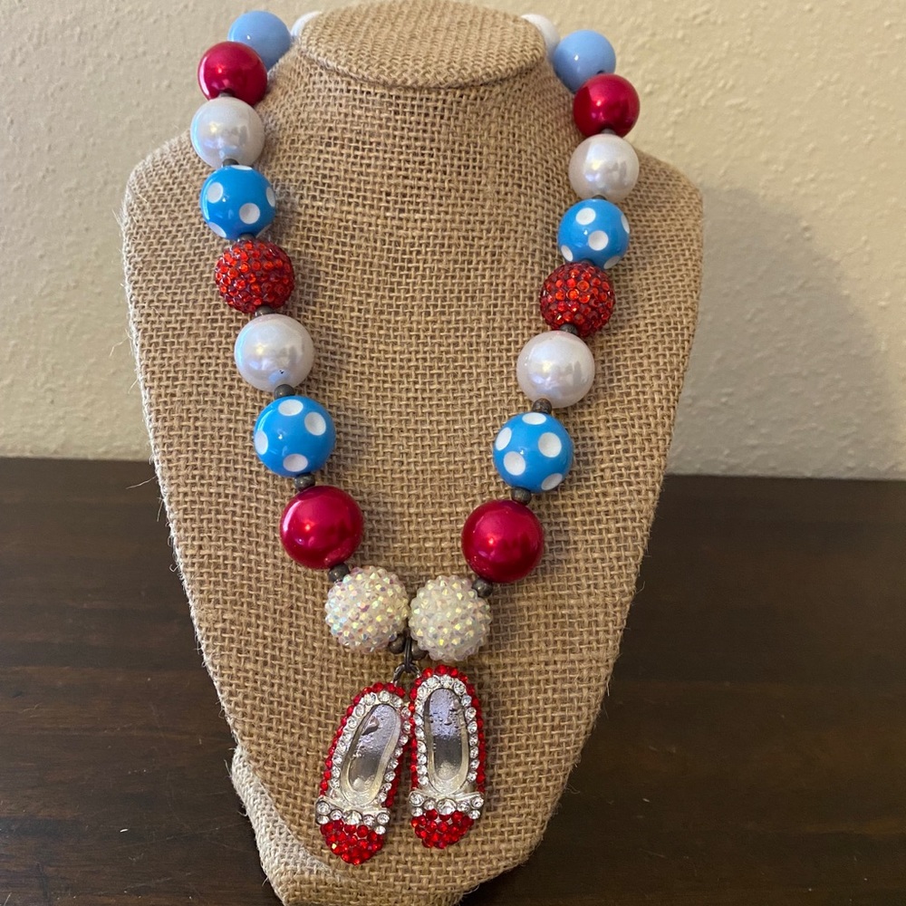 Wizard of Oz Bubblegum Necklace
